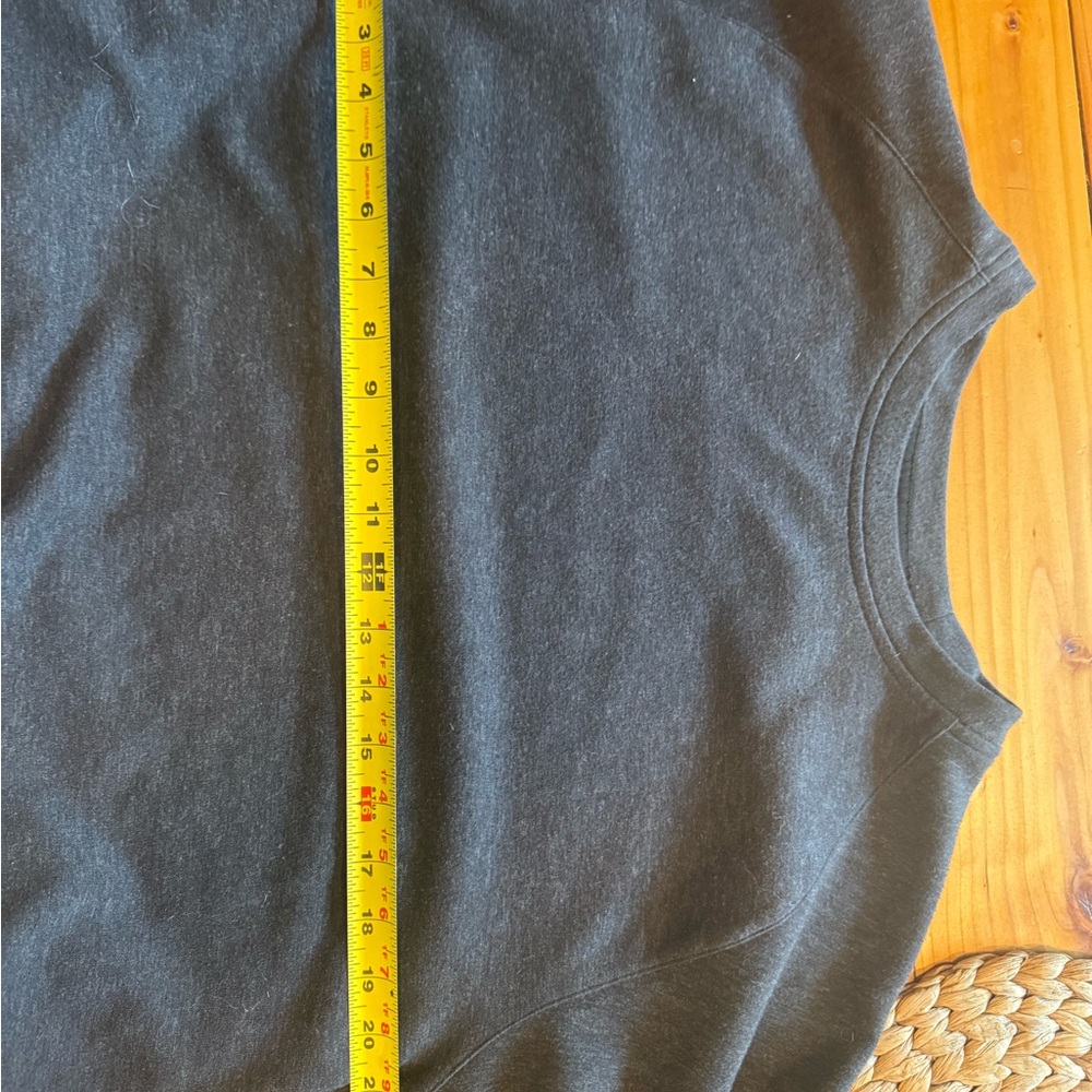 Men's Classic dark grey Sweater